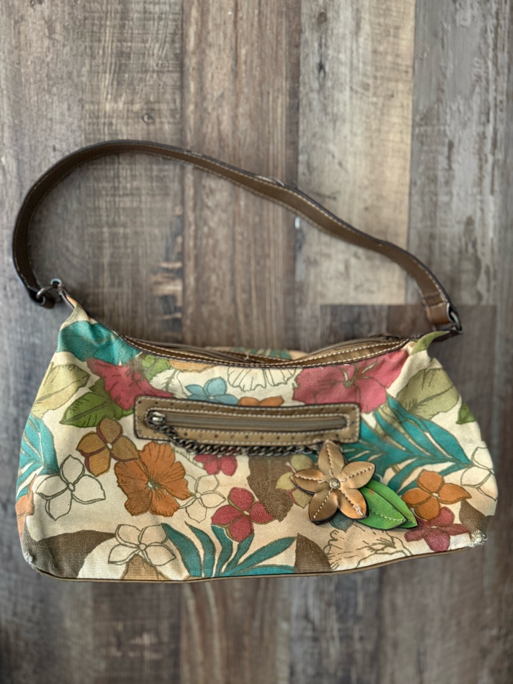 2008 relic by fossil Floral Canvas Shoulder Bag with Leather Trim y2k east west